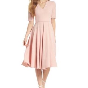 Gal Meets Glam Edith Crepe dress